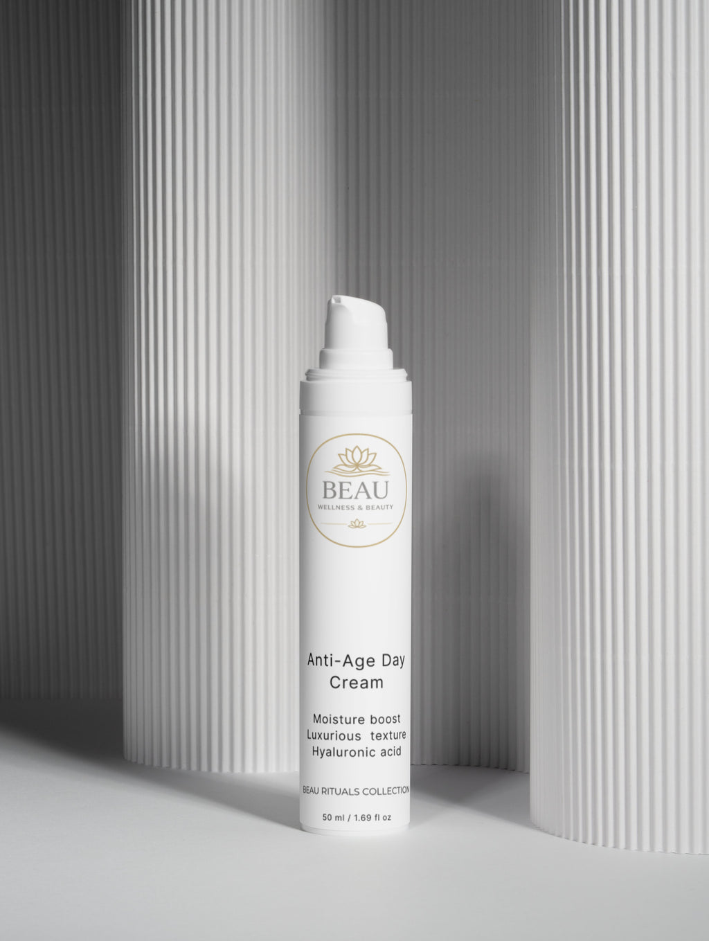 Beau Wellness & Beauty Anti-Age face cream with Hyaluronic Acid and Marine Actives.